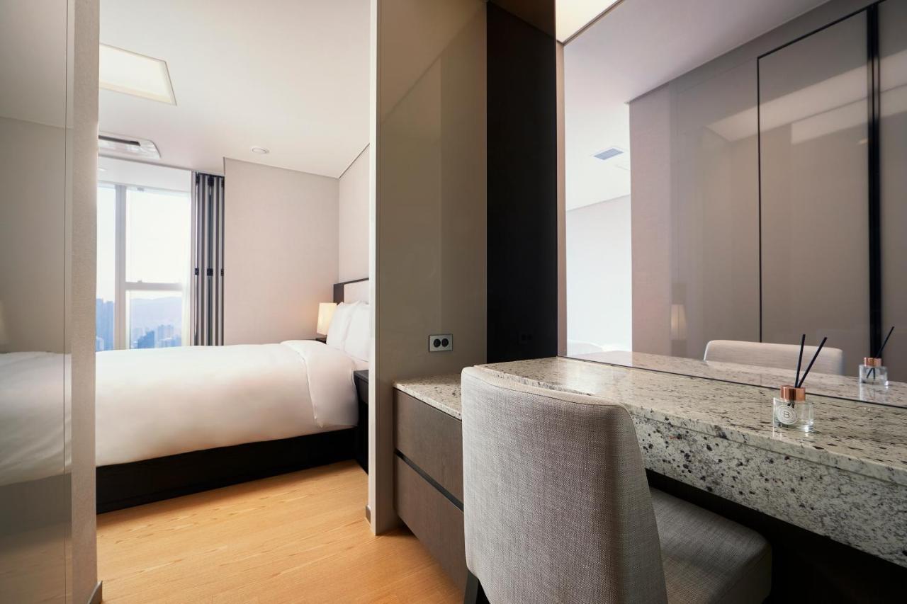 Grand Lct Residence Busan Esterno foto