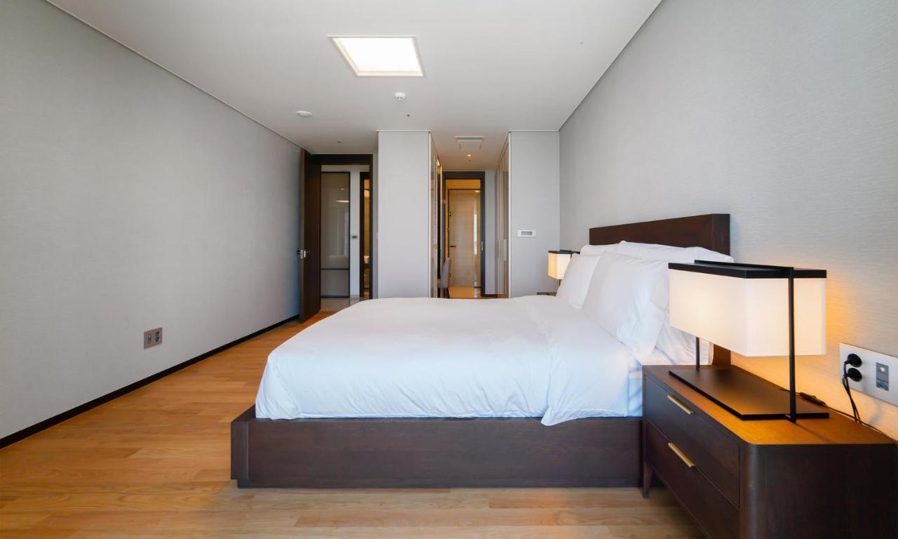 Grand Lct Residence Busan Esterno foto