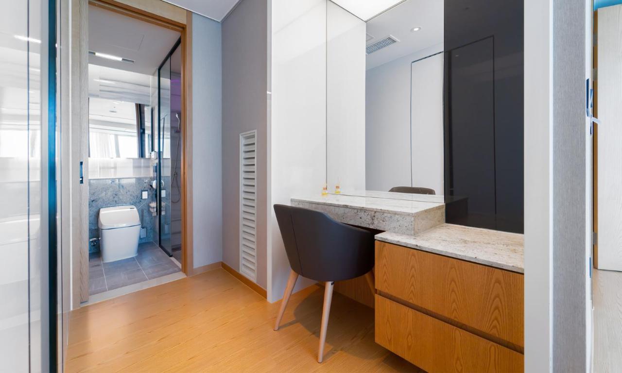 Grand Lct Residence Busan Esterno foto