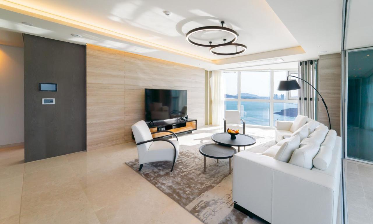 Grand Lct Residence Busan Esterno foto