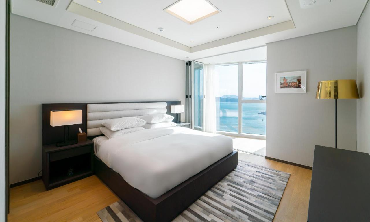 Grand Lct Residence Busan Esterno foto